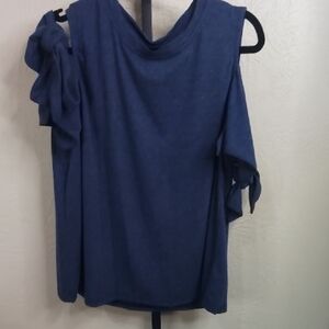 NWT SIZE L Hayden Blue Asymmetrical Flutter Sleeve Blouse